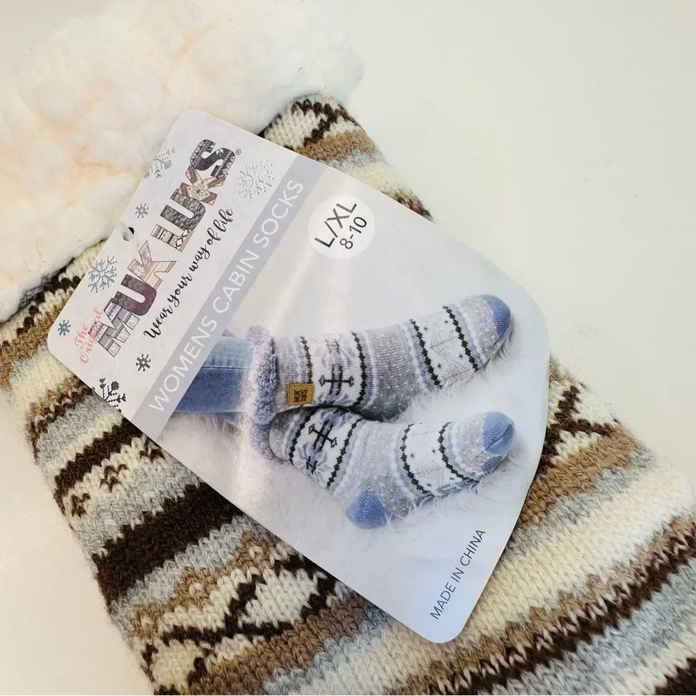 Muk Luks Slipper Cabin‎ Socks NWT Rubber On Bottom L/XL 8-10